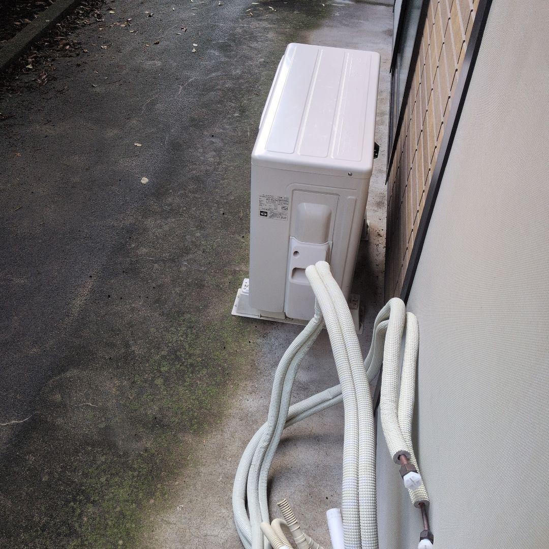 Fujitsu AS-R22H-W エアコン本体　室外機