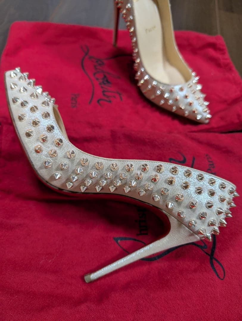 クリスチャン　ルブタン37