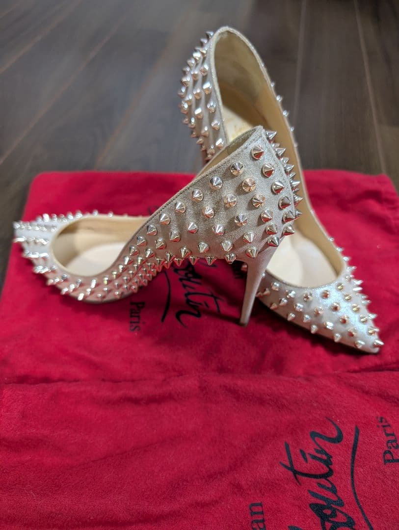 クリスチャン　ルブタン37