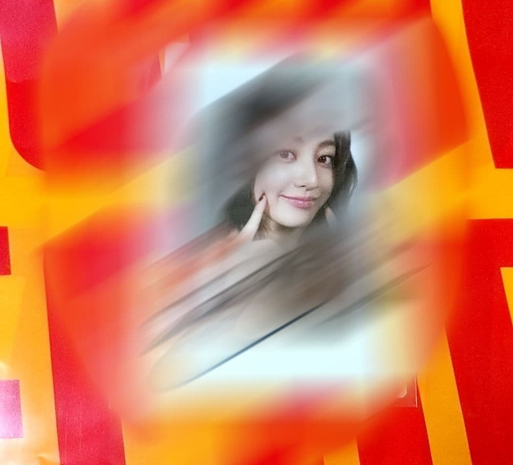 TWICE〜ジヒョ 直筆サイン入り チェキ #TWICE5