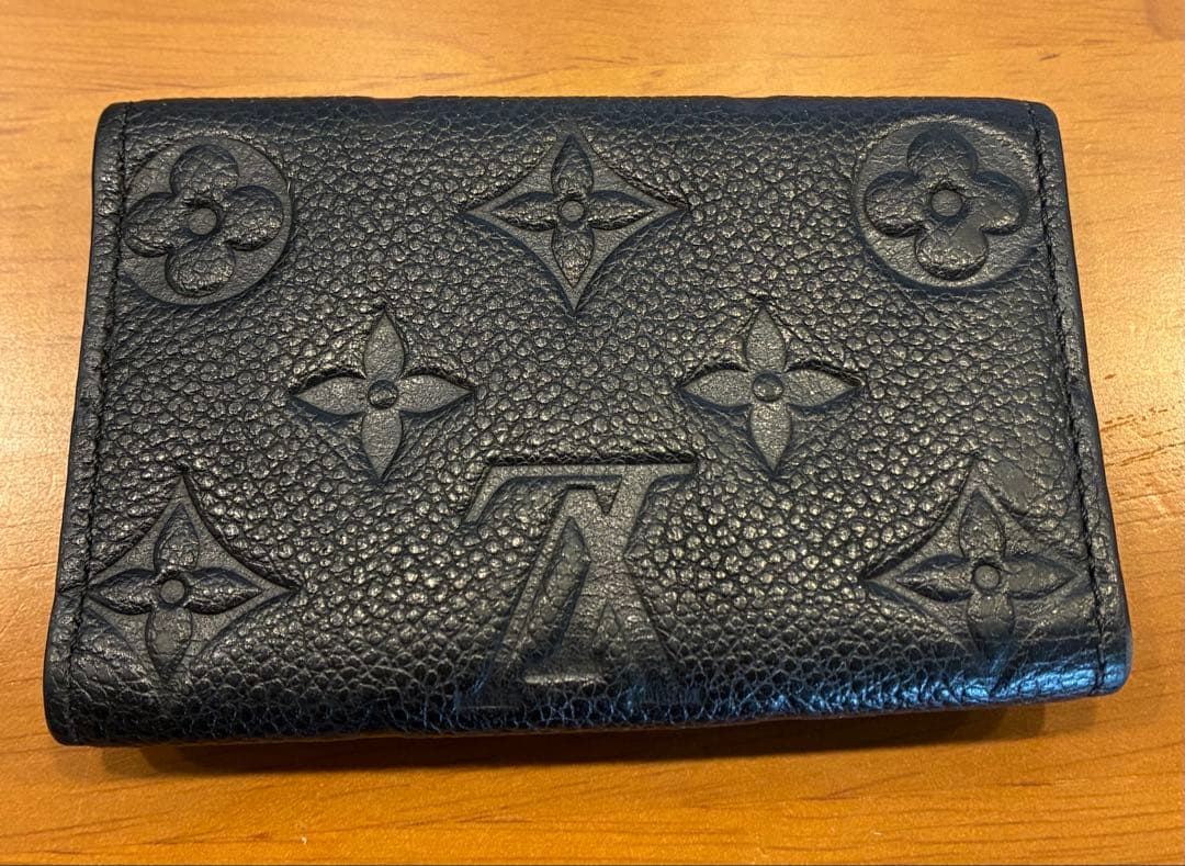 【あちき様】ルイヴィトン　6連キーケース　ブラック　アンプラント　イニシャル入り