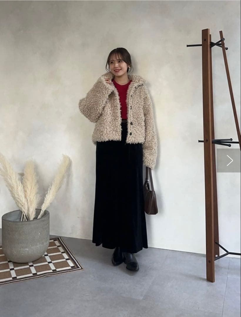 Thevon.プードルファーミドルジャケット アイボリー 完売商品