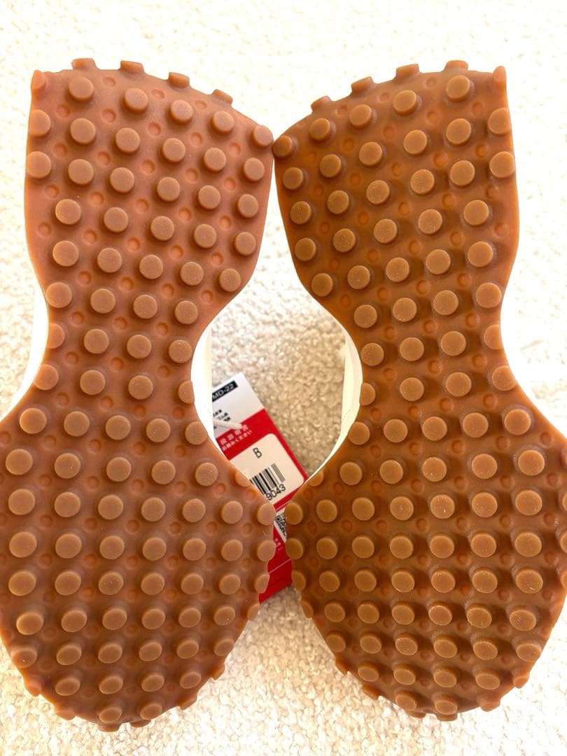 値下げ新品未使用ニューバランスWS327NKD B ホワイトベージュ23.5cm