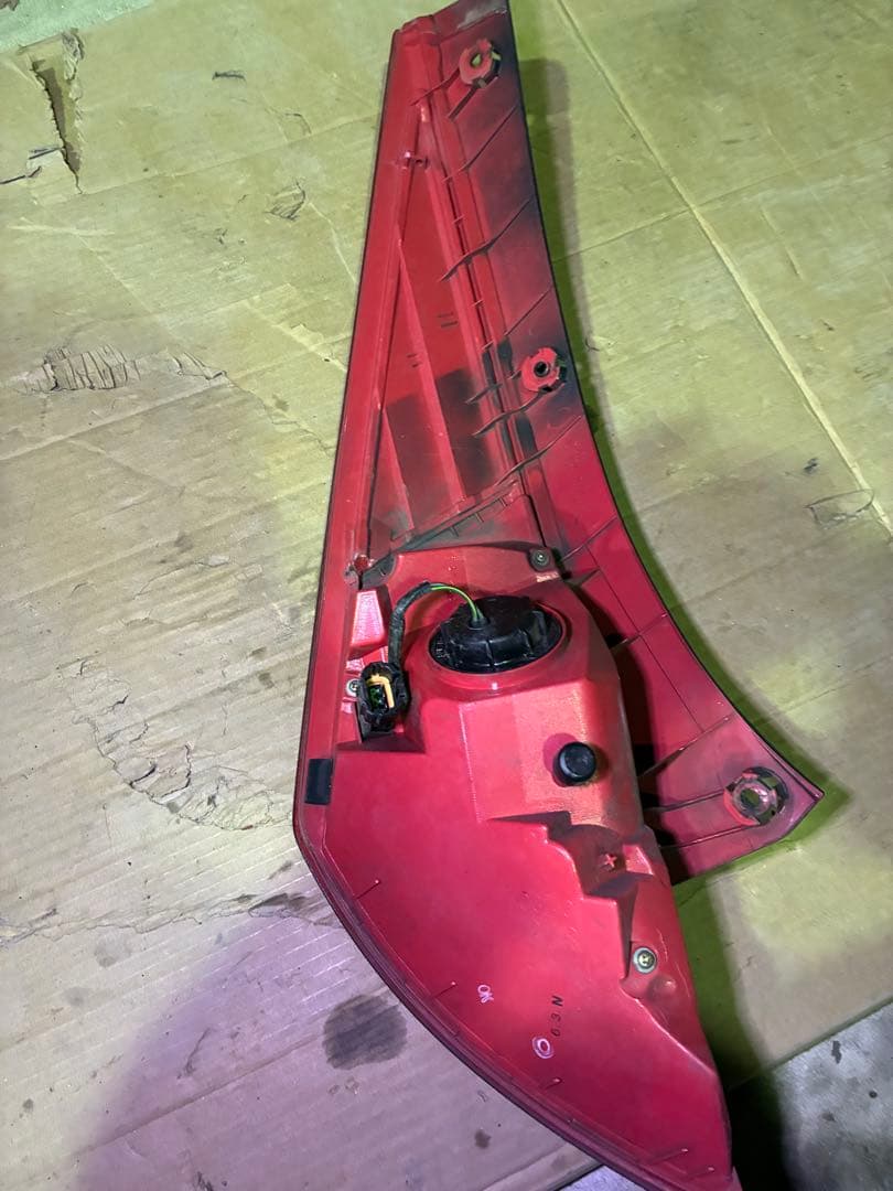 z33 中期 後期 テールランプ テールライト ピン全折れ