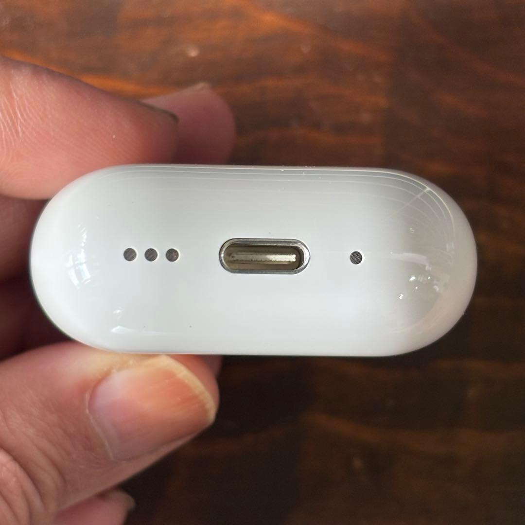 おまけ付き　AirPods 4 アクティブノイズキャンセリング