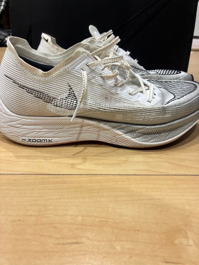 ナイキ ズームX ヴェイパーフライ ネクスト% 2 25.5cm