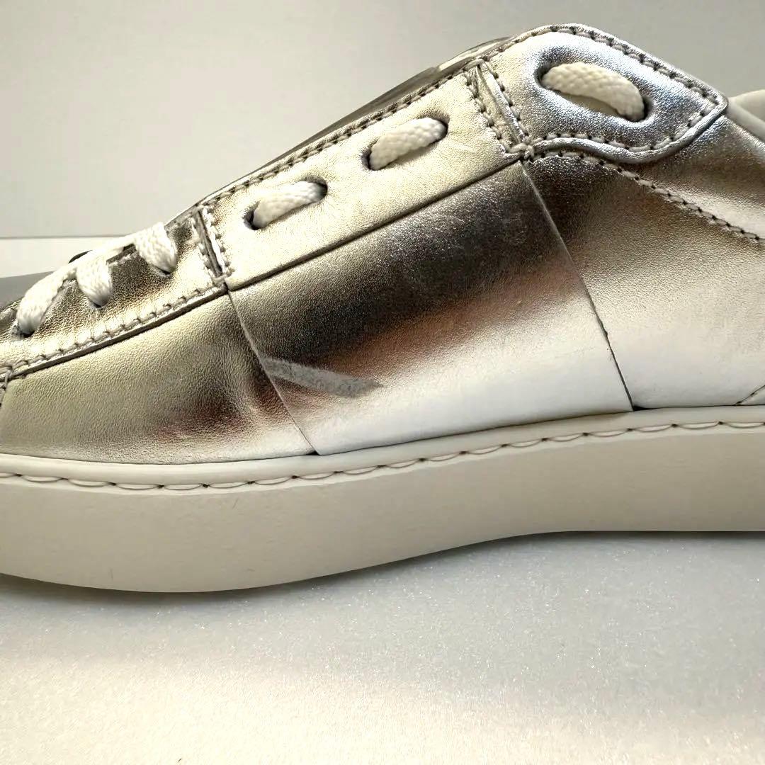 【美品】ヴァレンティノ　ロックスタッズ　スニーカー　37