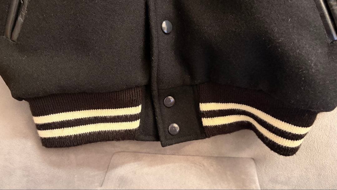 VAN スタジャン ブラック レザー