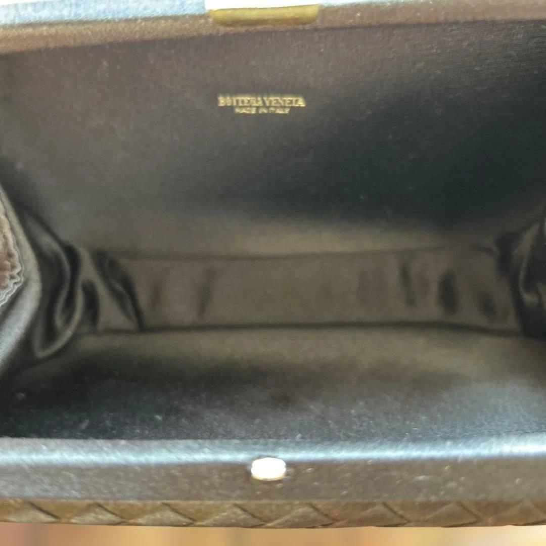 Bottega Venetaブラック 編み込みレザー クラッチバッグ