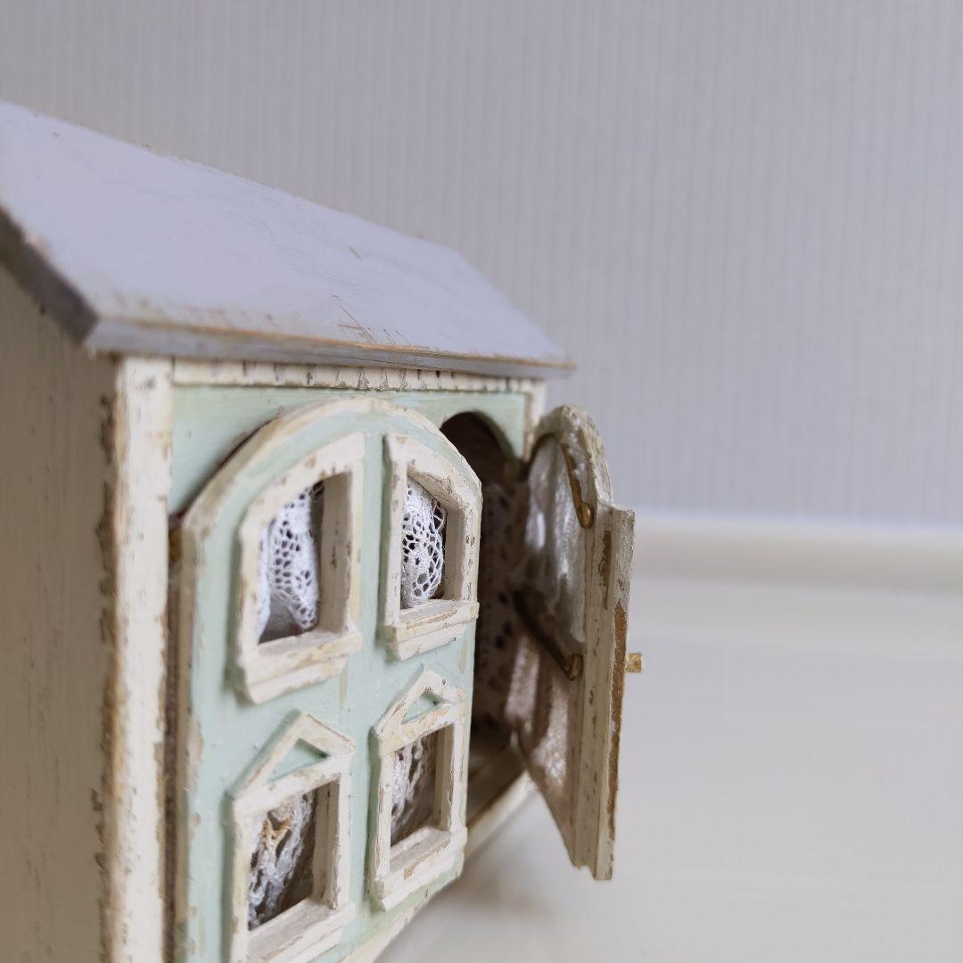 人気作家様　ドール用キャビネット　ドールハウス　ぬいぐるみ