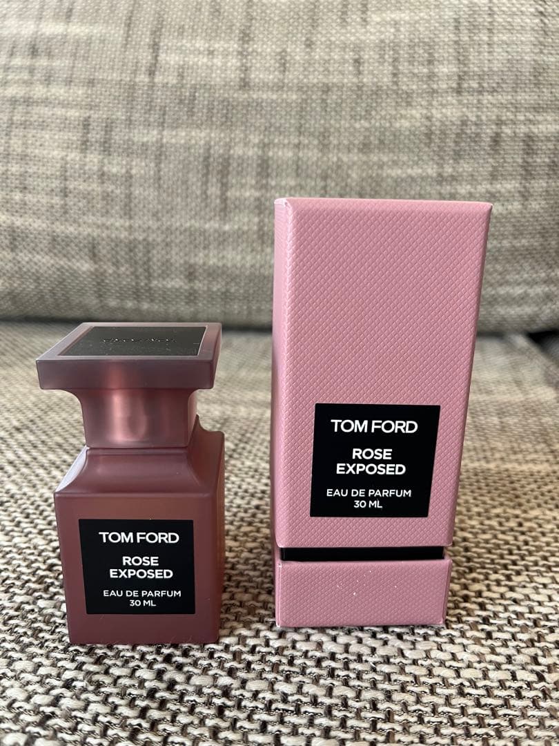 香水(女性用) TOM FORD ROSE EXPOSED 30ML