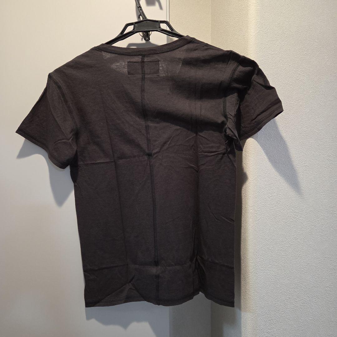 SHARE SPIRIT VネックTシャツ 黒