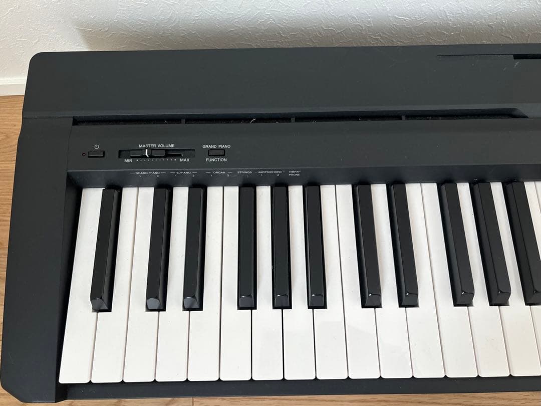 YAMAHA 電子ピアノ　88鍵　スタンド付き