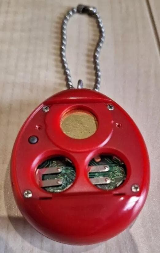 【動作確認済】バンダイ　たまごっち　サンタクロっち　レッド