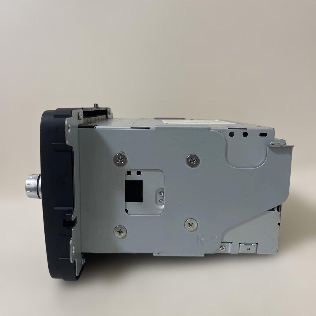 クラリオンナビゲーションQY-7743は非常に良いです、地図データは2018