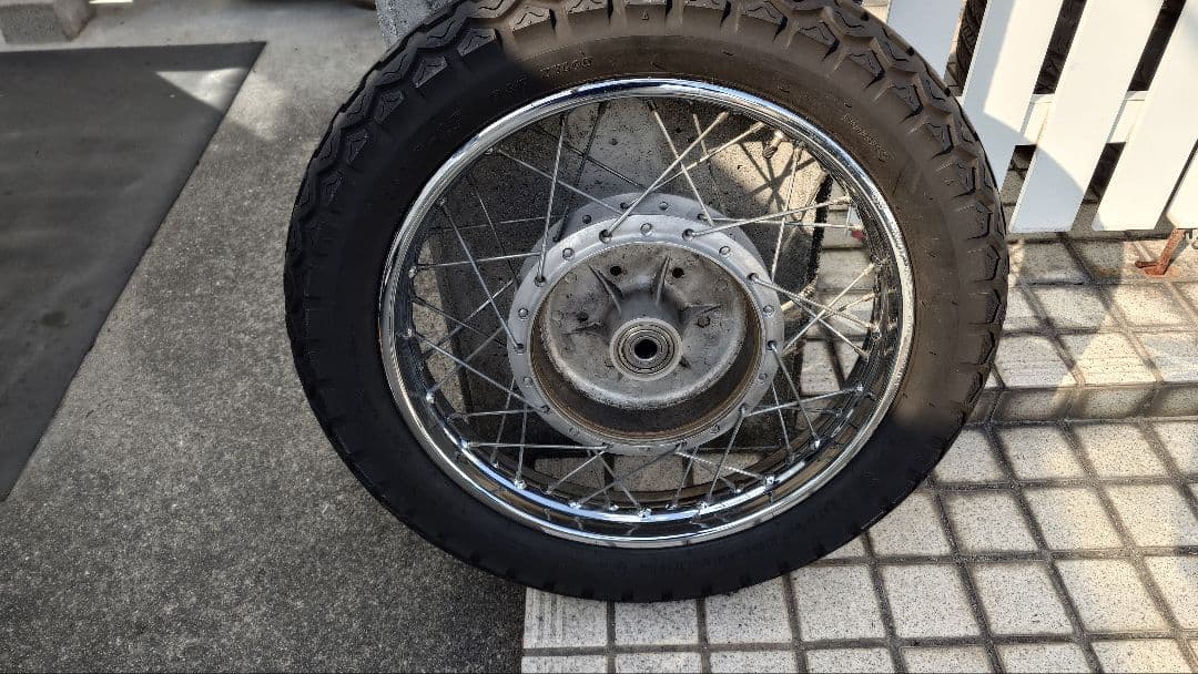 Z1/Z2☆純正リアホイール☆KZ、A4、A5