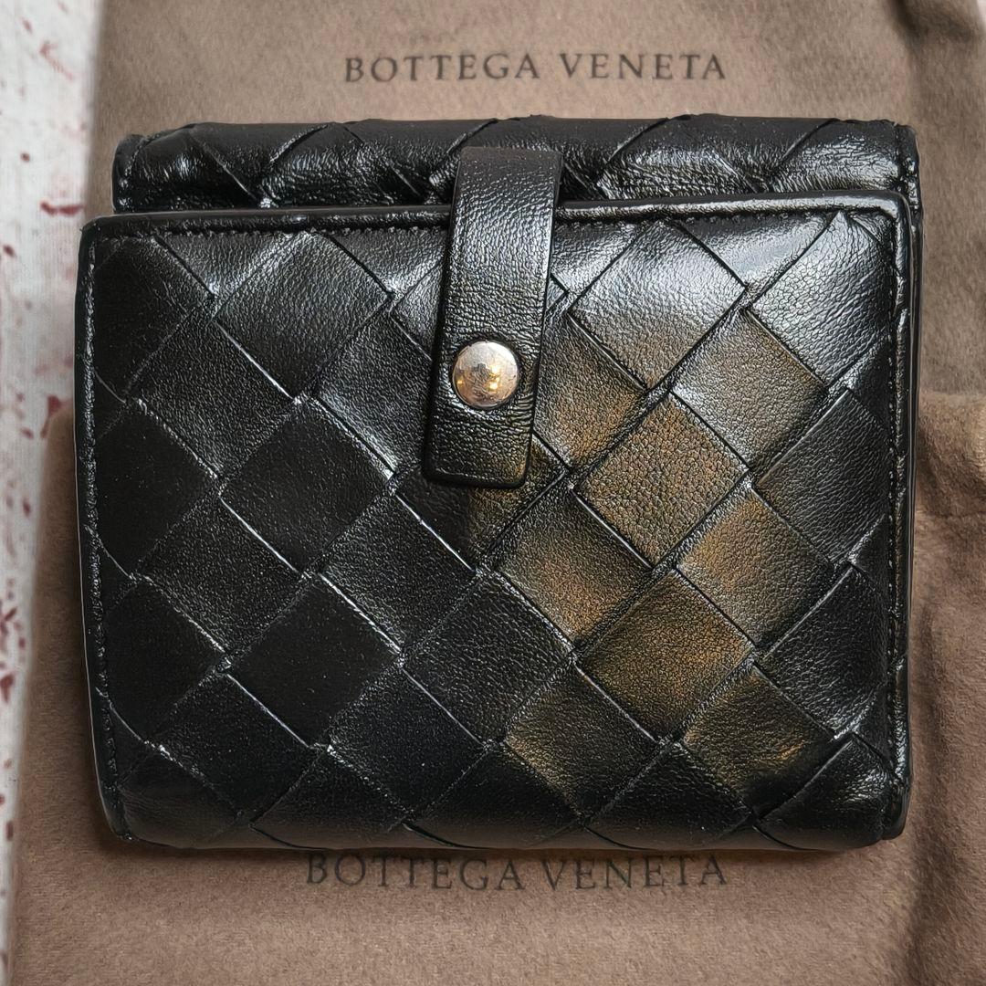【美品】ボッテガヴェネタ二つ折ミニ財布 マキシイントレ レザー Wホック／黒A