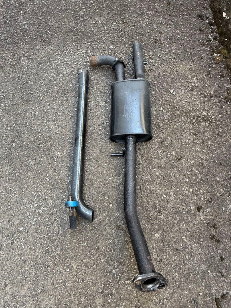 30プリウス　シルクブレイズディアルマフラー