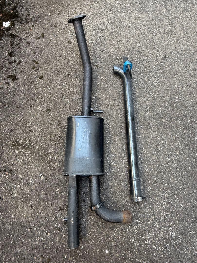 30プリウス　シルクブレイズディアルマフラー