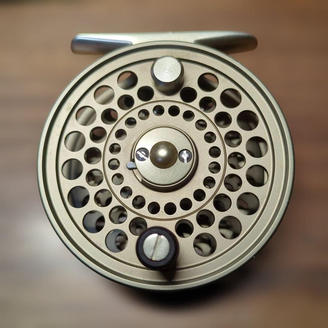 リール ORVIS CFO II DISC REEL