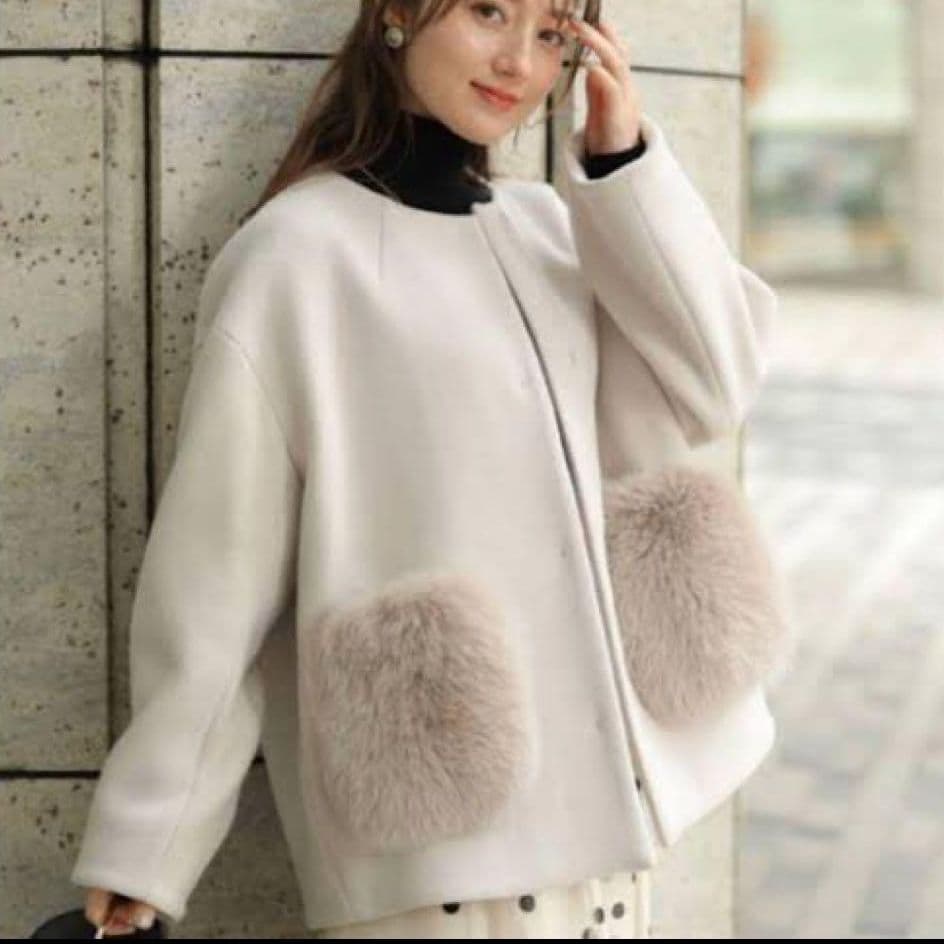 美品♡アプワイザーリッシェ　2WAY ファーノーカラーコート　ピンクベージュ S