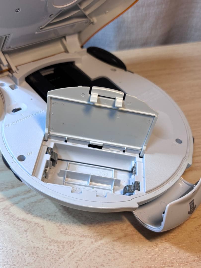 ♫ レア 動作品 SONY CDウォークマン D-SJ301