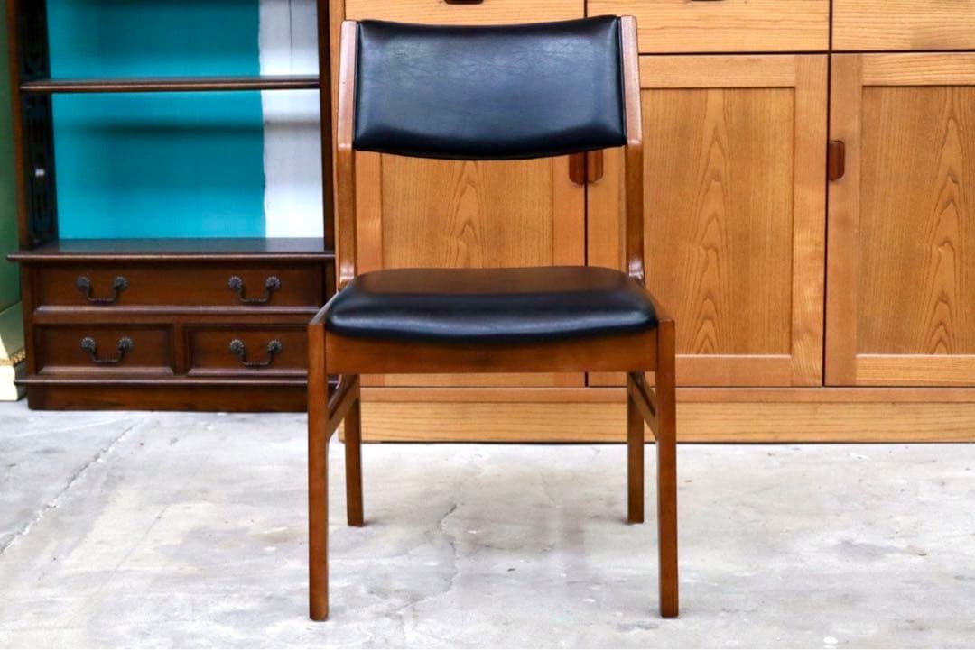 GMIK375A○karimoku / カリモク60 アームレスダイニングチェ