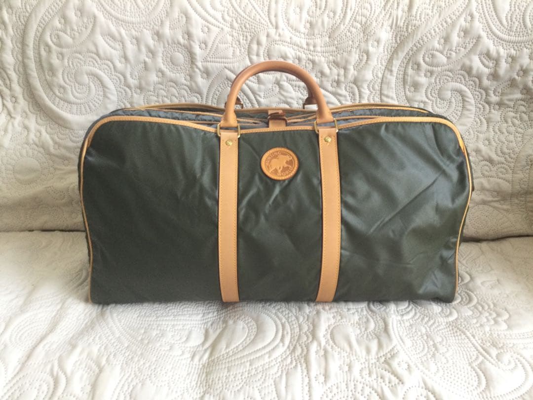 ハンティングワールド　ボストンバッグ