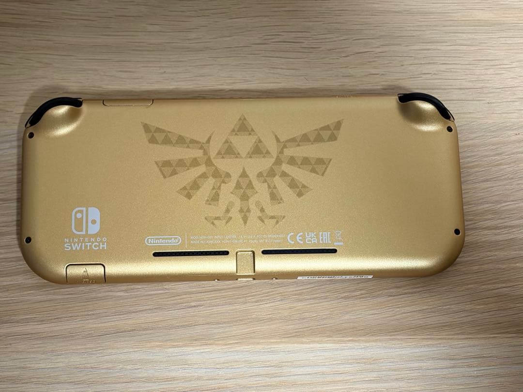 【極美品】Nintendo Switch Lite ハイラルエディション