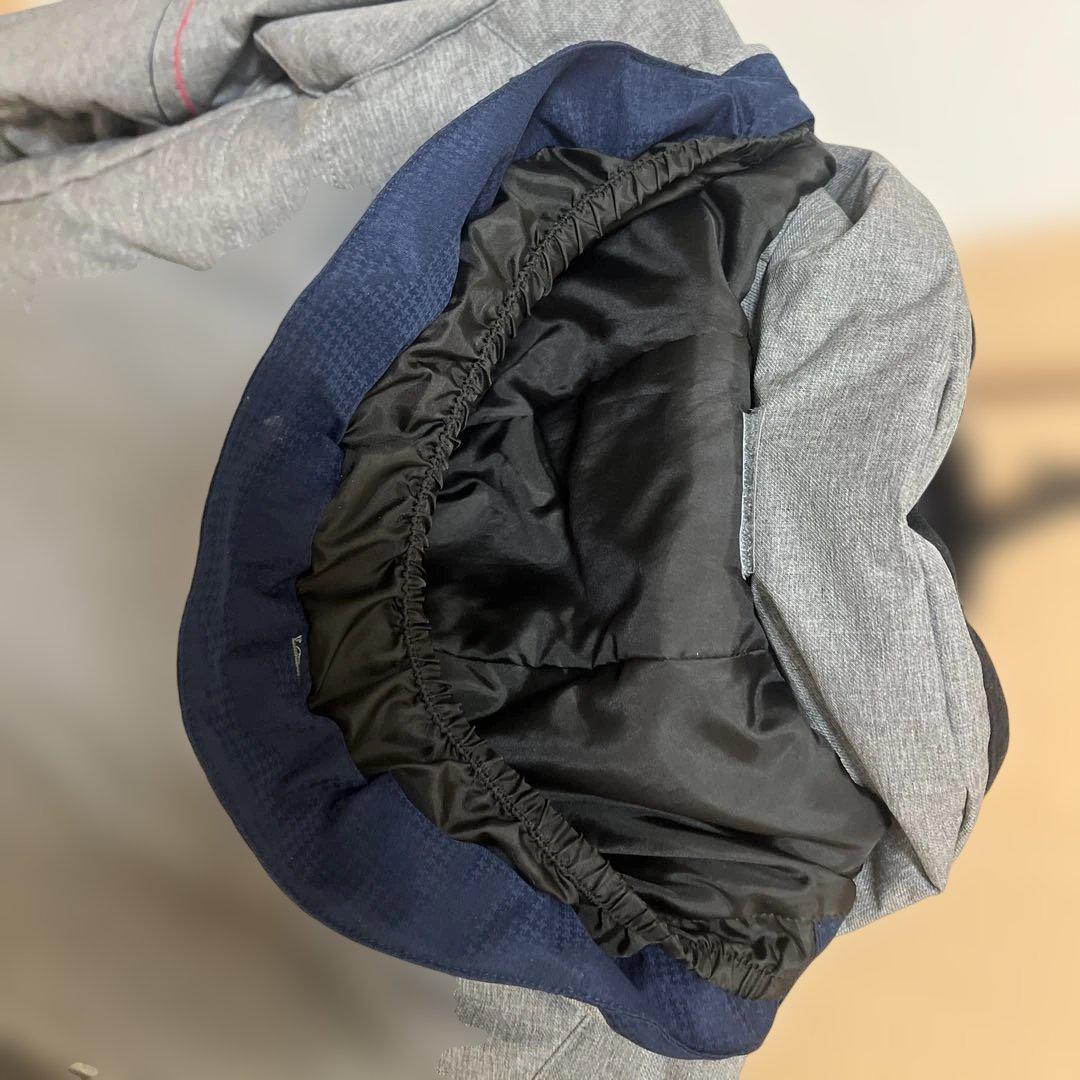 グレー フード付き スキーウェア 中綿入り　160