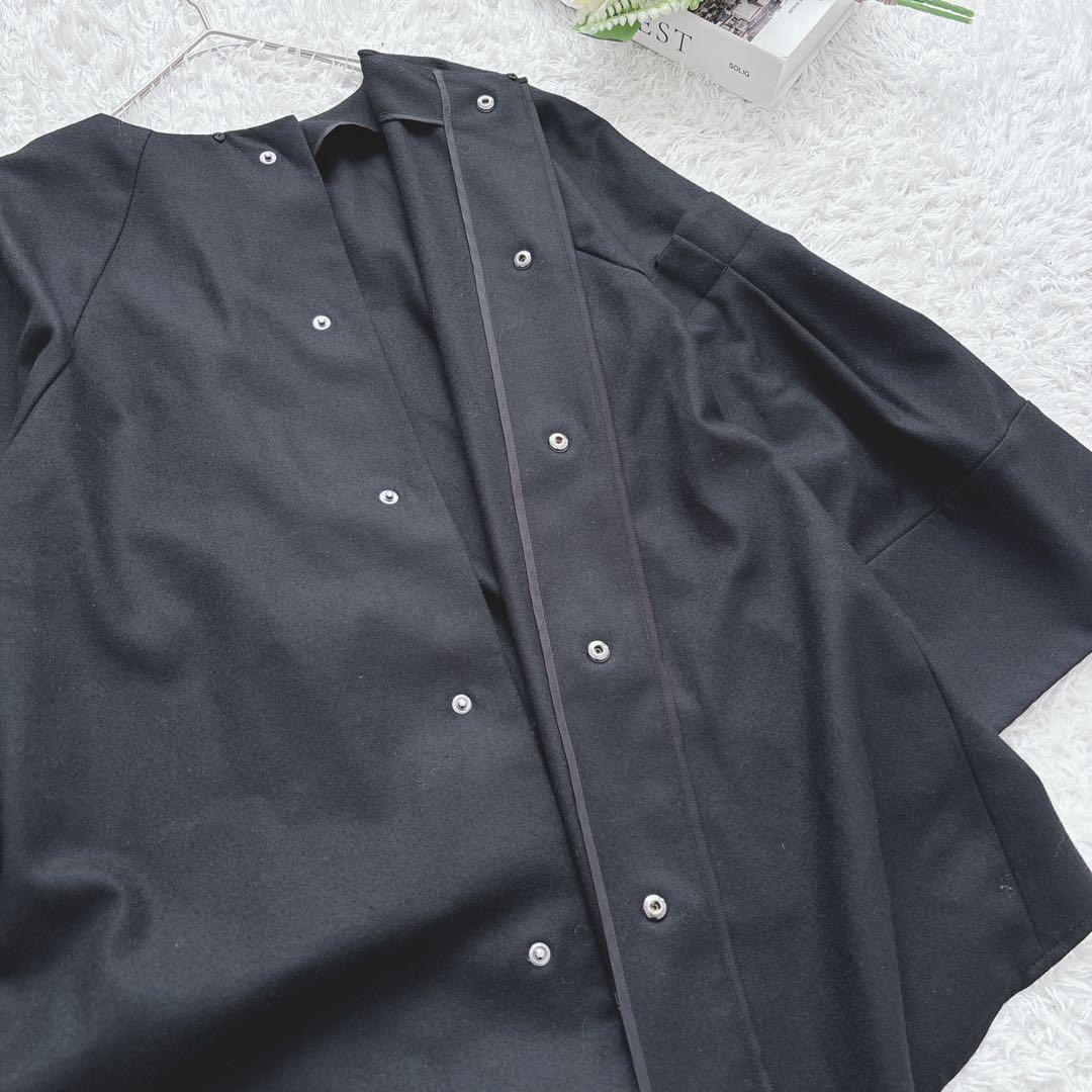 ADORE スーパー100 ストレッチサキソニーラグランフレアーブラウス