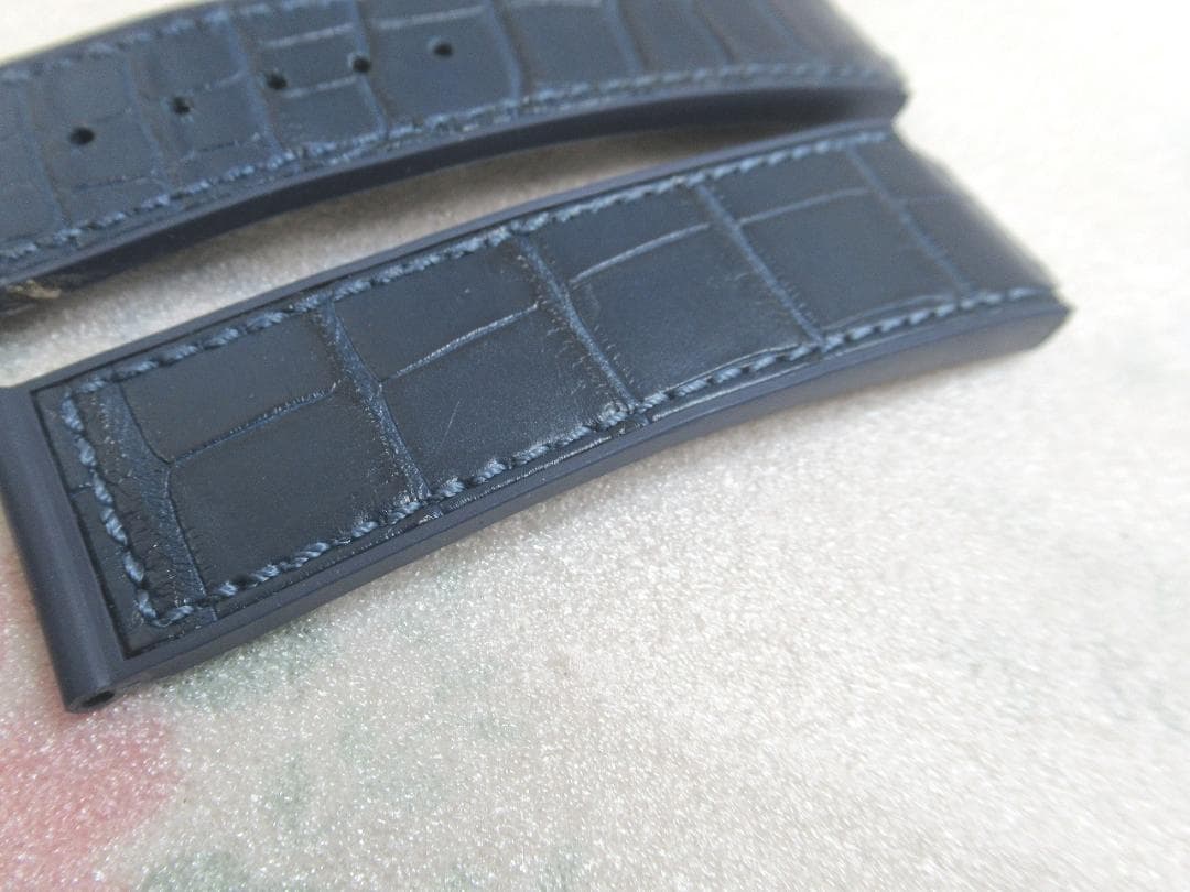 極美品☆ ウブロ 純正 　クロコダイル×ラバーベルト クラシックフュージョン