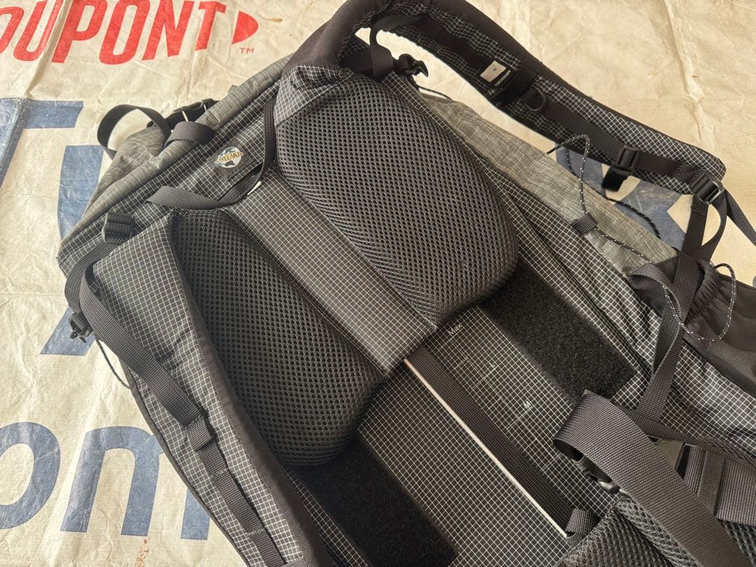 値下げしました！ZEROGRAM（ゼログラム） LOST CREEK UL 50