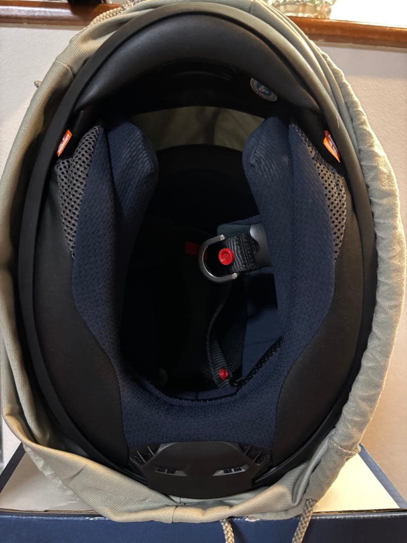 Arai AstralXSakuraフルフェイスヘルメット