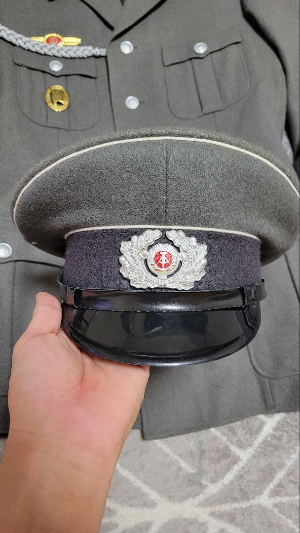 東ドイツ 国家人民軍 地上軍 下級軍曹 制服、制帽、ベルト、ズボン一式セット