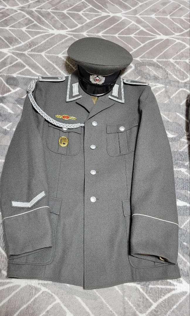 東ドイツ 国家人民軍 地上軍 下級軍曹 制服、制帽、ベルト、ズボン一式セット