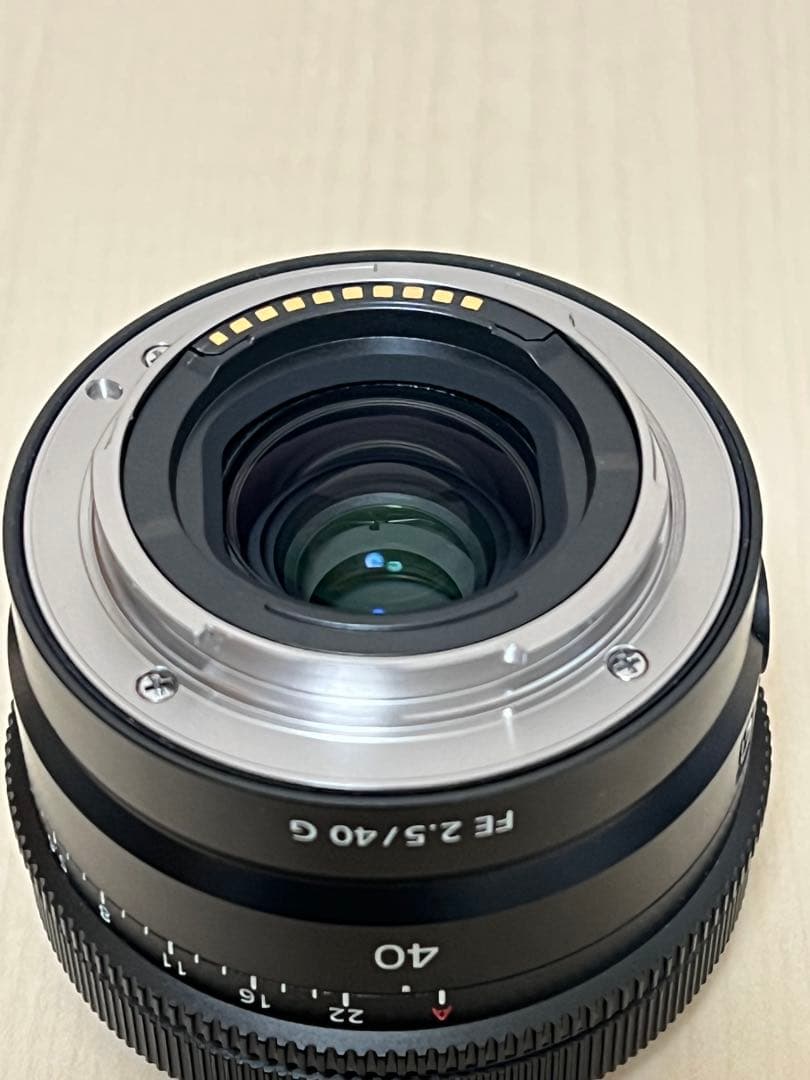 ほぼ新品 SONY FE 40mm F2.5 G 【おまけ付✨】