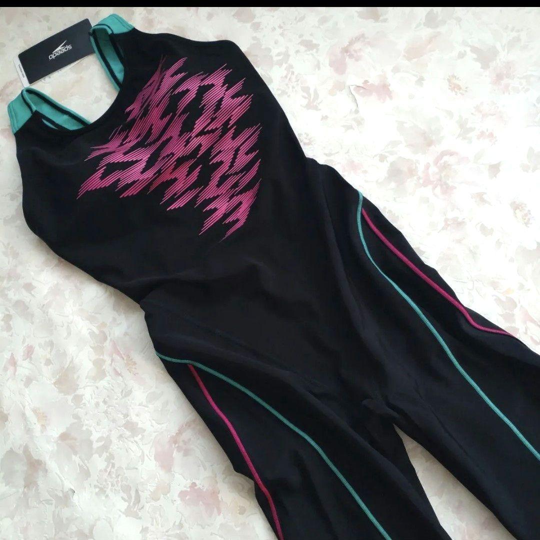 O 新品 speedo 練習水着 UltraStrech パッド付 撥水