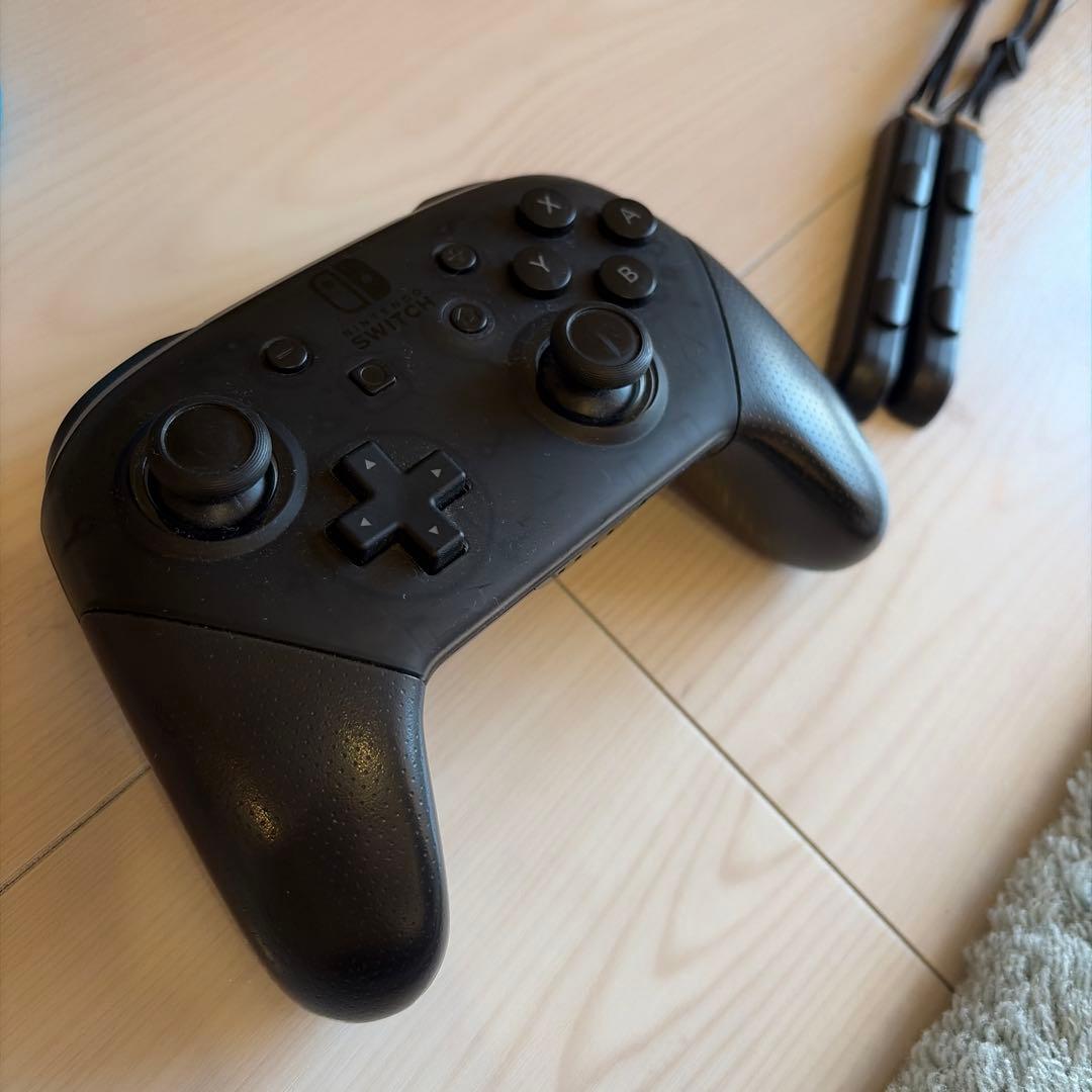 Nintendo Switch + Proコントローラー + ケース