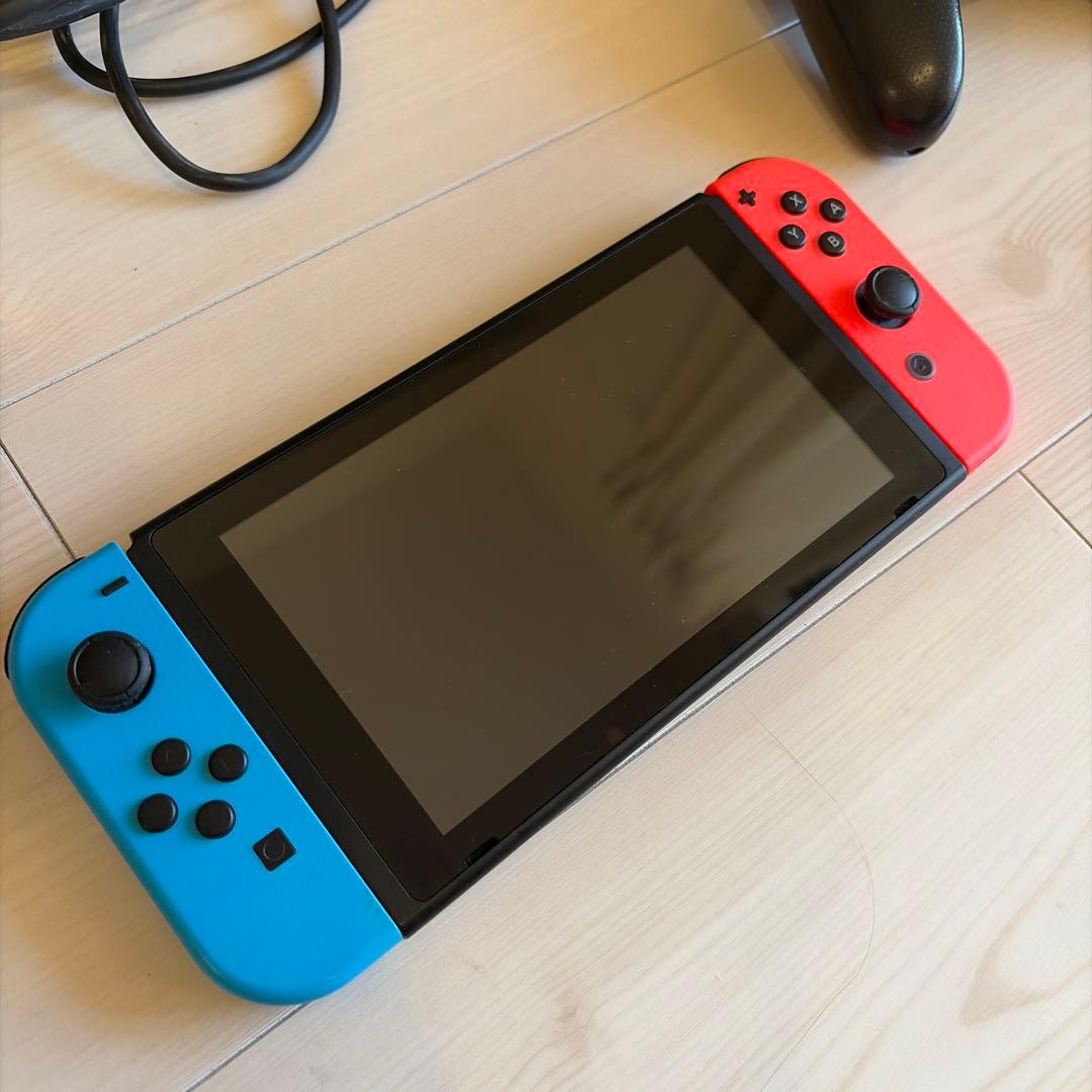 Nintendo Switch + Proコントローラー + ケース