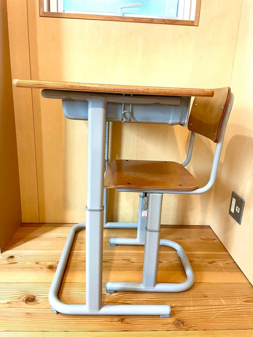 2018年製 KOKUYO 学習机・椅子セット