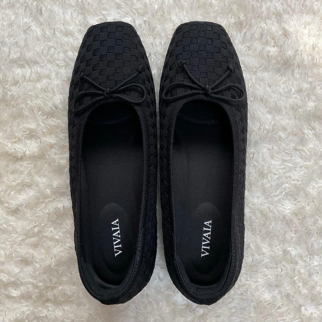 VIVALA ブラックフラットシューズ　24.5
