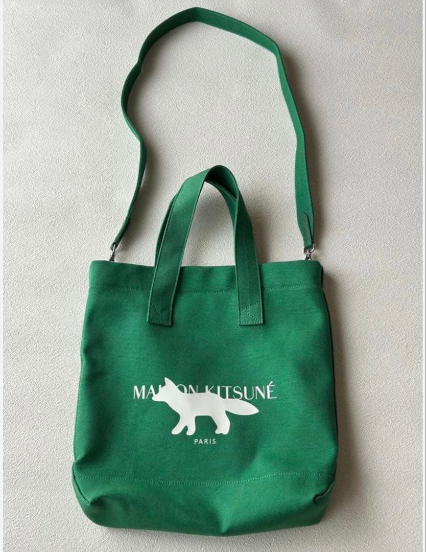 新品タグ付◼️メゾンキツネMaison Kitsuneトートバッグ　グリーン
