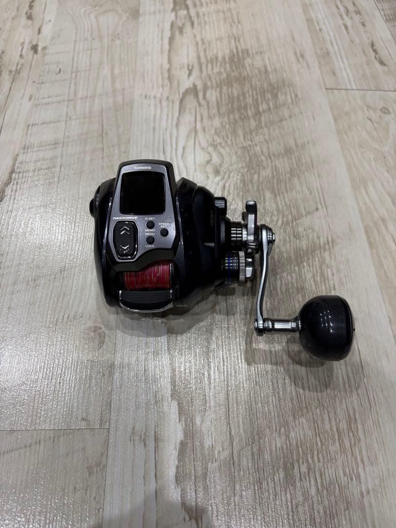 23フォースマスター 600DH(右ハンドル)