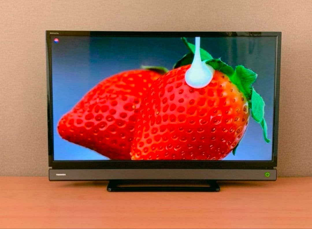 スマ一トテレビ東芝 32インチ Youtube等／地上波BSCS 2017年製