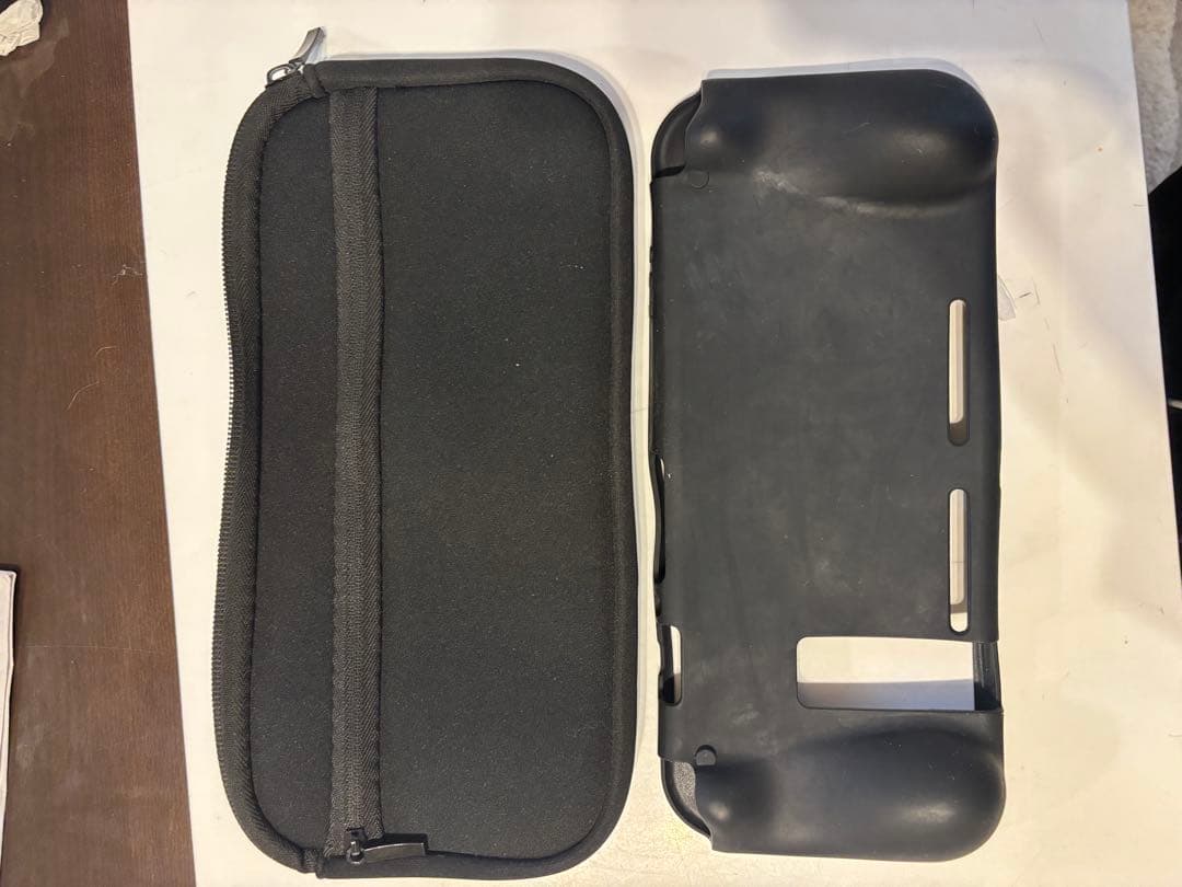 Nintendo Switch 本体＆ジョイコン＋1★ カバー、ケースセット