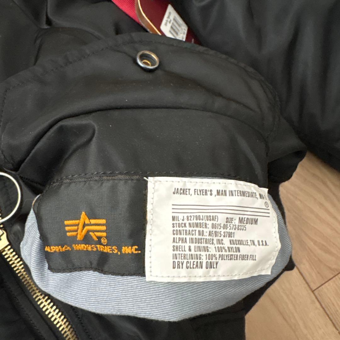 こめ　ALPHA INDUSTRIES MA-1 ヘリテージコレクション