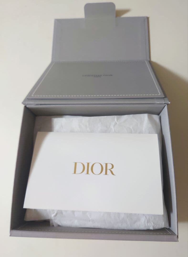 【新品】ディオール　ハンド&ボディローション　オードゥパルファン　ギフトBOX