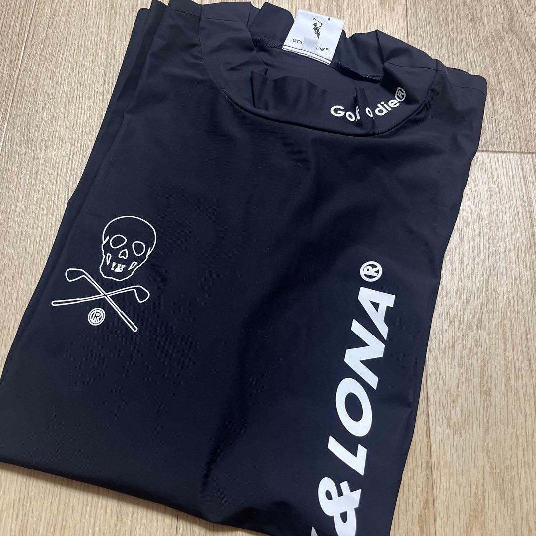 引越し売り切り！マーク&ロナ　半袖モックネック　新品タグなし