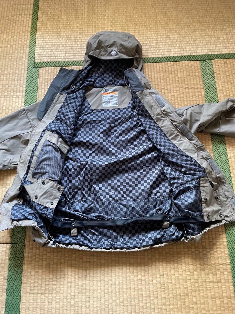 バンズ　VANS スノーボード　ジャケット　Lサイズ